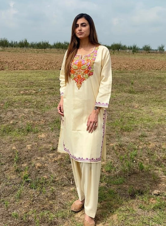 Why the Kashmiri Pheran is the Ultimate Winter Fashion Trend