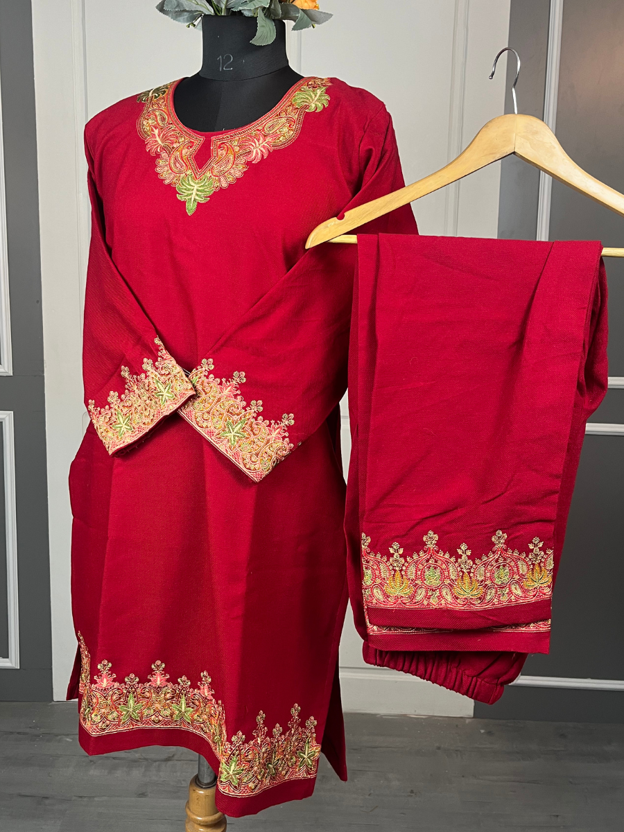 Gulposh Pheran Sozni Cord Set - KaarKash