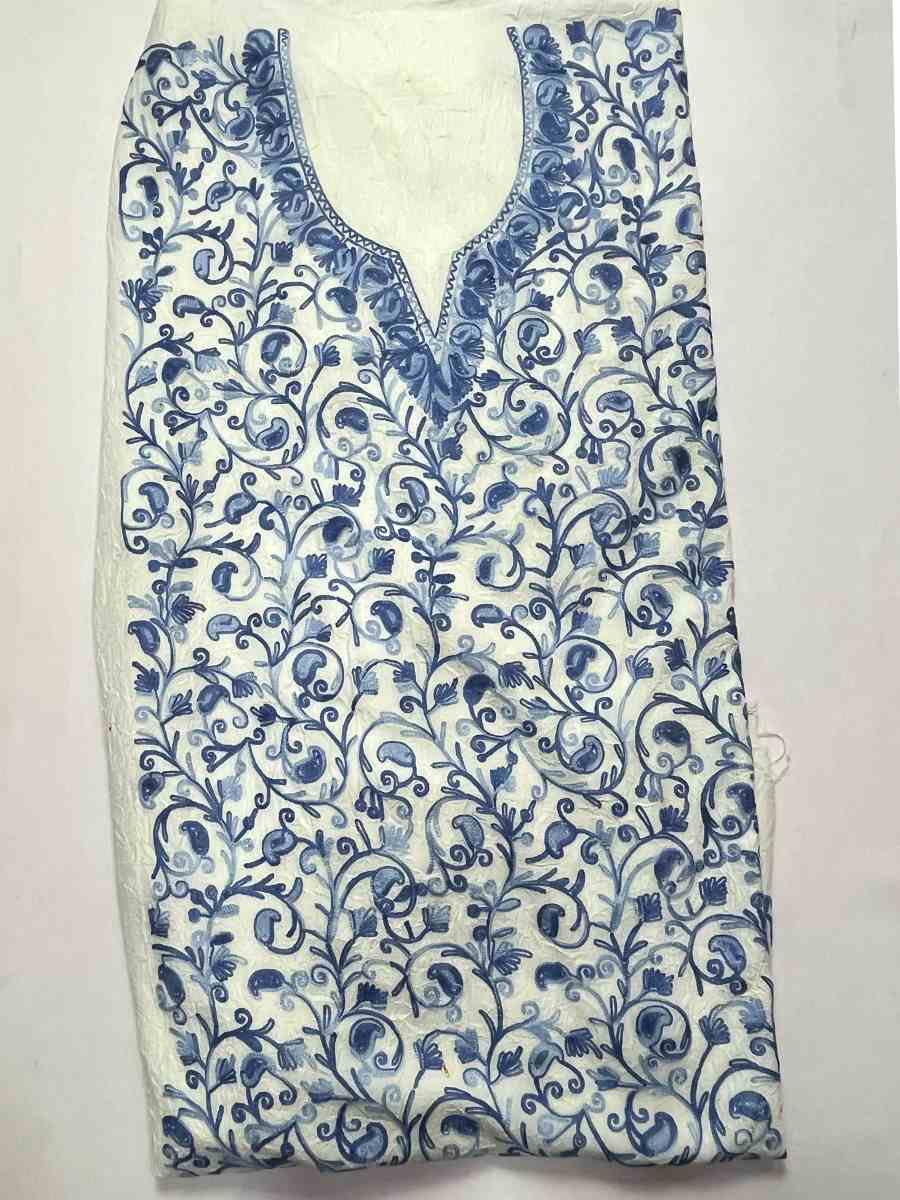 Gulnaaz Embroidered Kashmiri Suit 2 Peice (Unstiched)