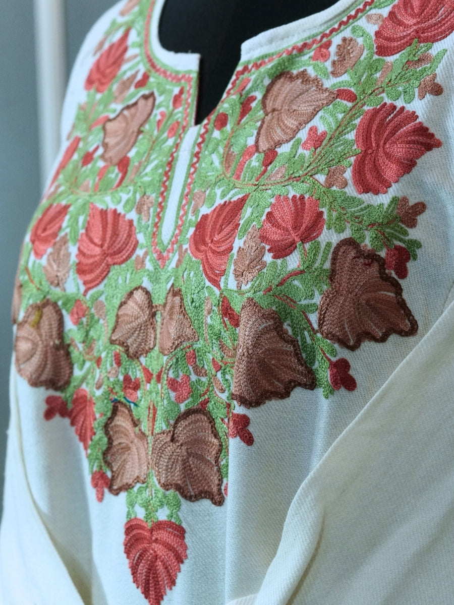 White Kashmiri Pheran with Floral Embroidery | Aari Embroidered Wool Phiran