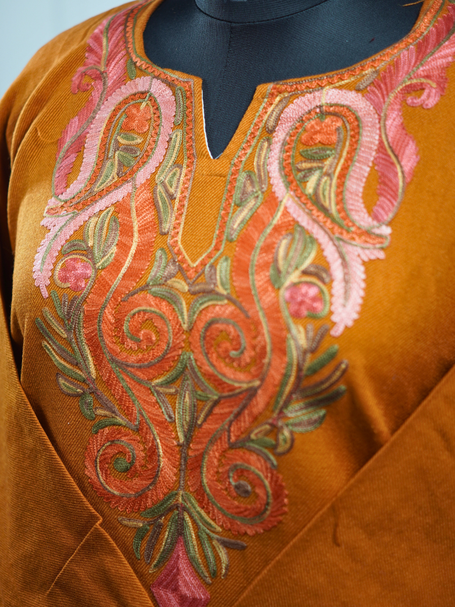 Shah-e-Falak Pheran Collection - KaarKash