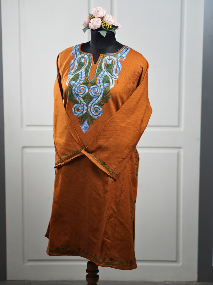 Shah-e-Falak Pheran Collection - KaarKash