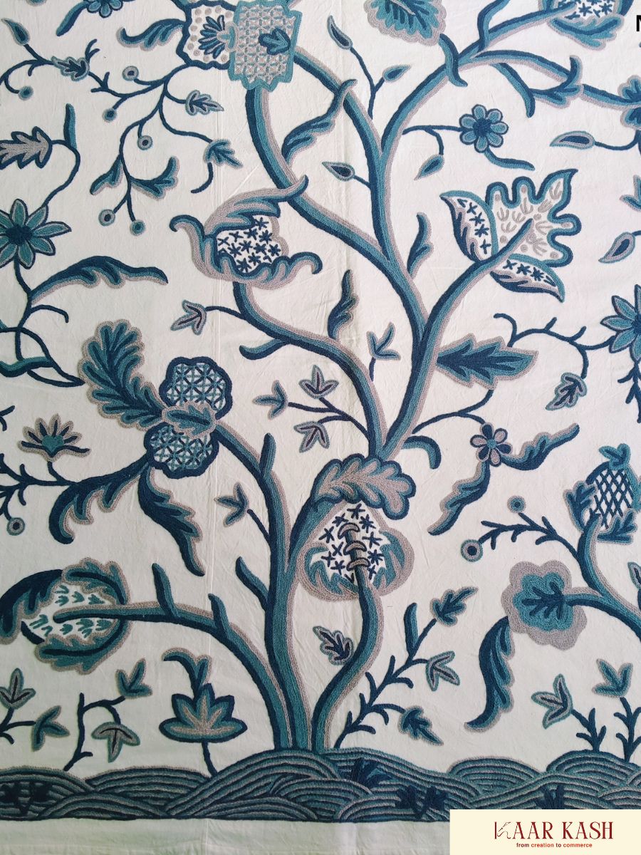 Aabshar Blooms Krewal Embroidery Bedcover - KaarKash
