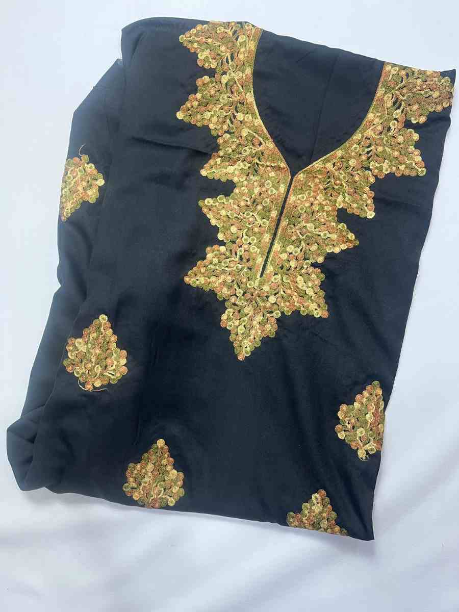 Gulnaaz Embroidered Kashmiri Suit 2 Peice (Unstiched)
