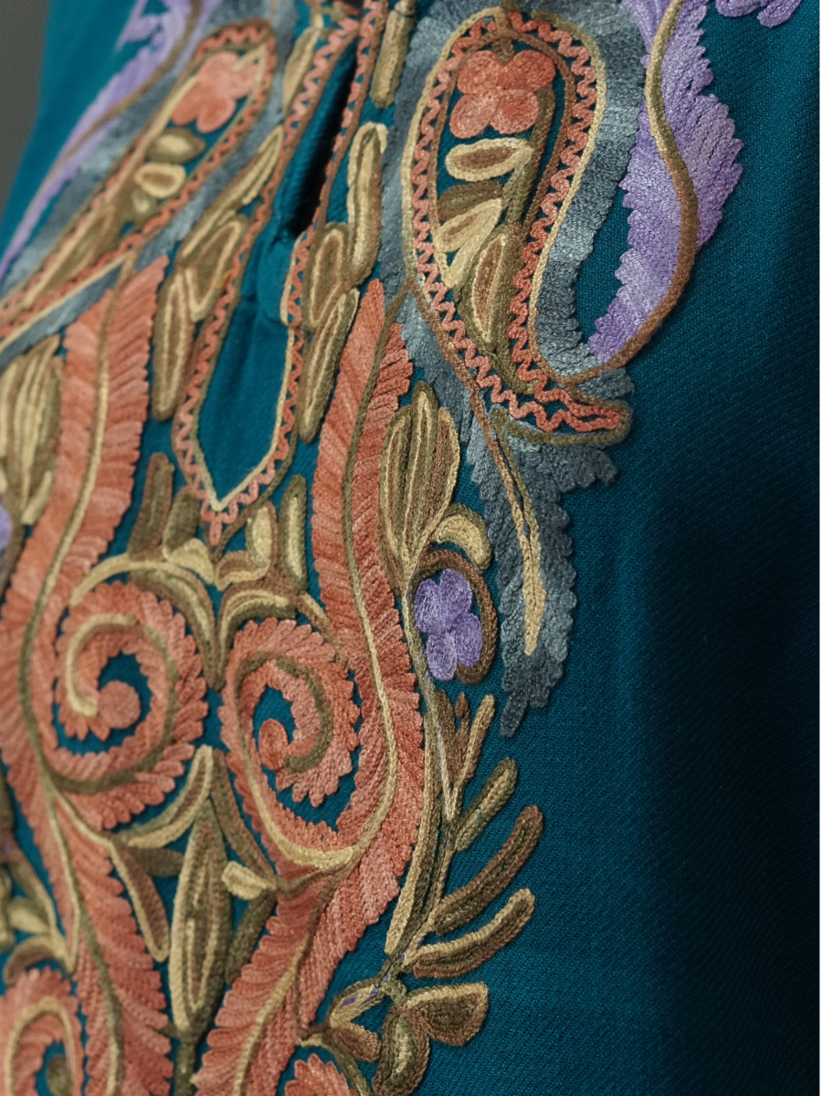 Teal Kashmiri Pheran with Floral Embroidery | Aari Embroidered Wool Phiran