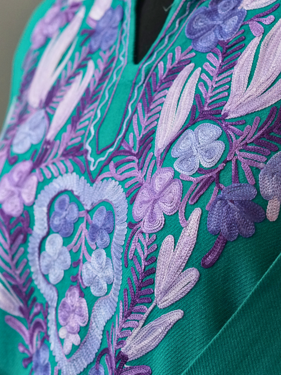 Teal Kashmiri Pheran with Embroidery | Aari Embroidered Wool Phiran
