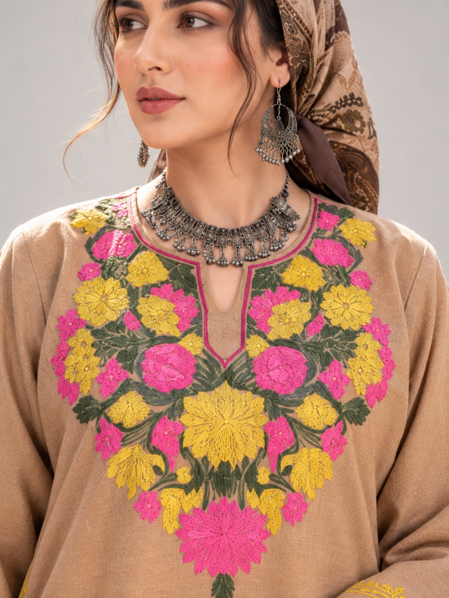 Kashmiri Aari Embroidered Pheran (Phiran) – Yellow, Green, Pink | Hazelwood