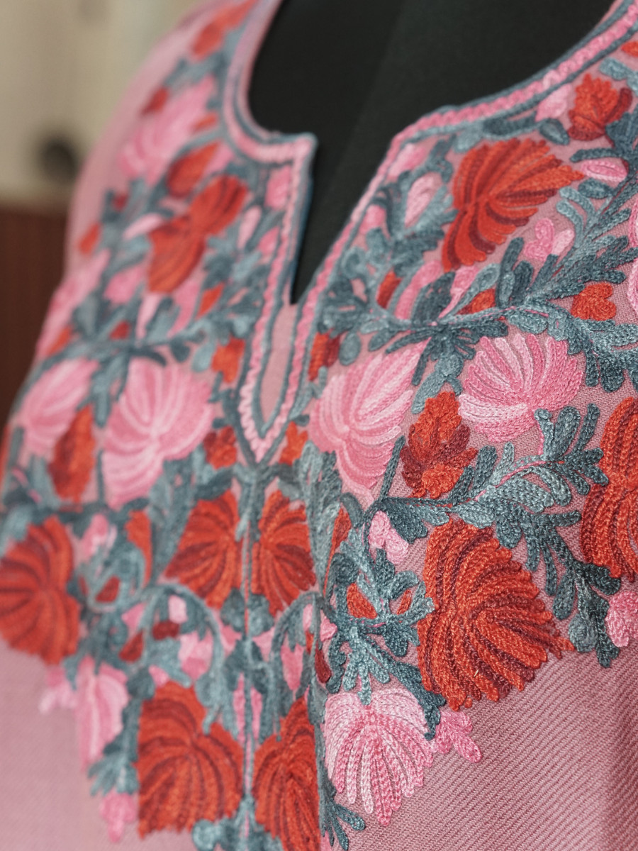 Rose Pink Kashmiri Pheran with Floral Embroidery | Aari Embroidered Wool Phiran