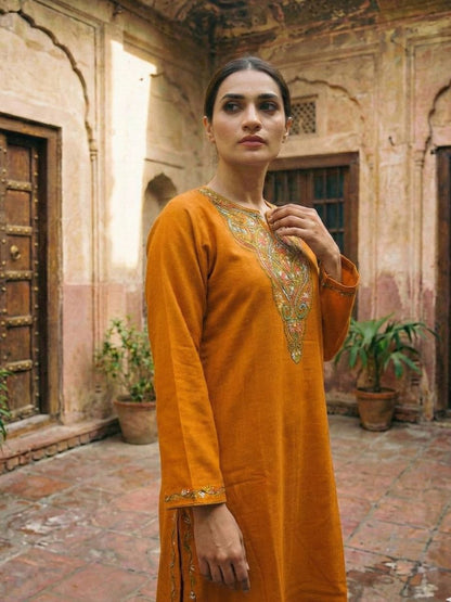 Meeras: Hand-Embroidered Raffel Phiran | Amber