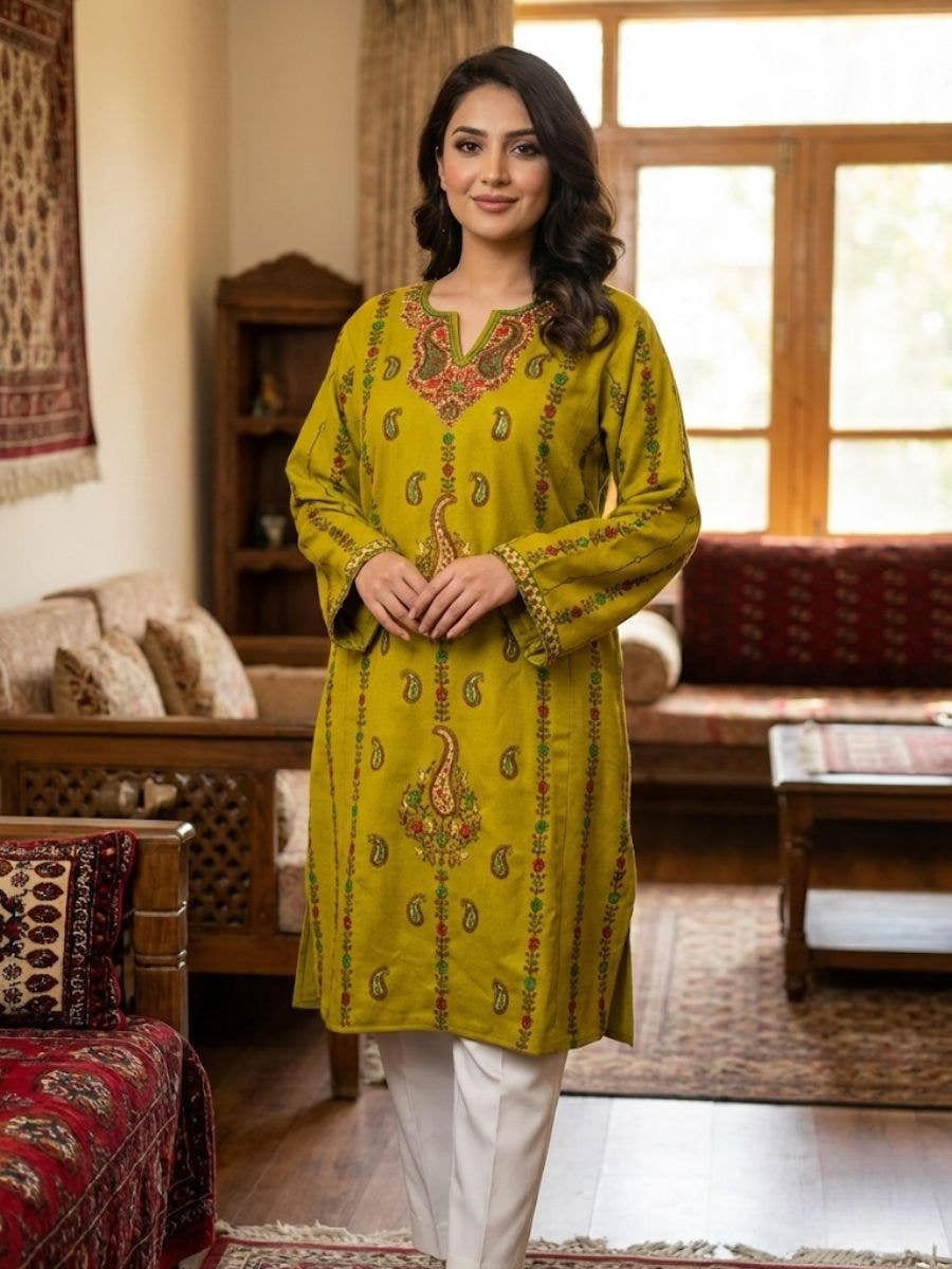 Kashmiri Sozni Embroidered Phiran |Mehndi