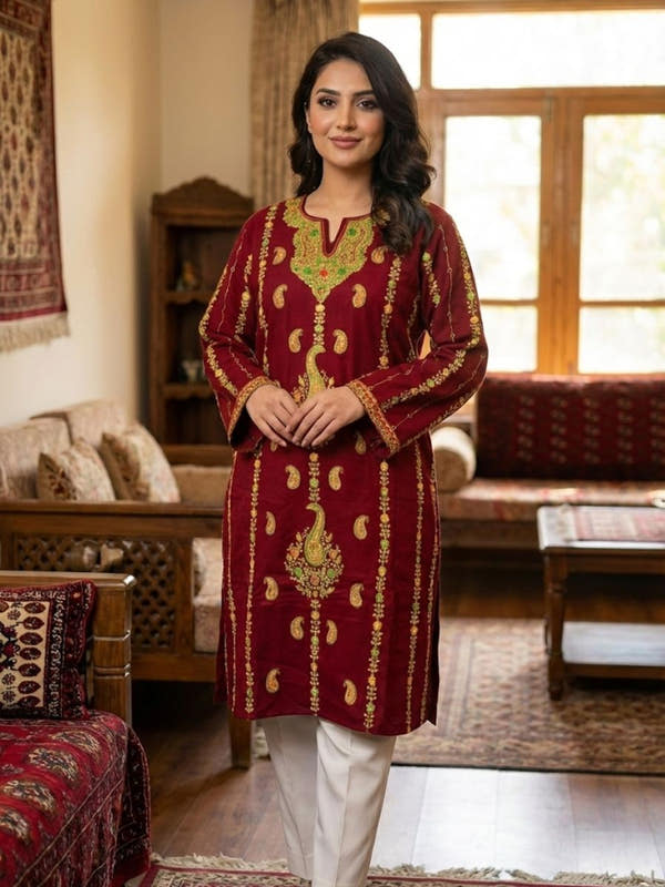 Kashmiri Soni Embroidered Phiran | Maroon