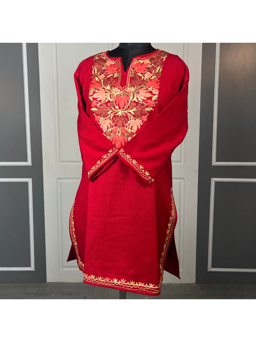 Rang-E-Chinar Red Short Woolen Kurtis