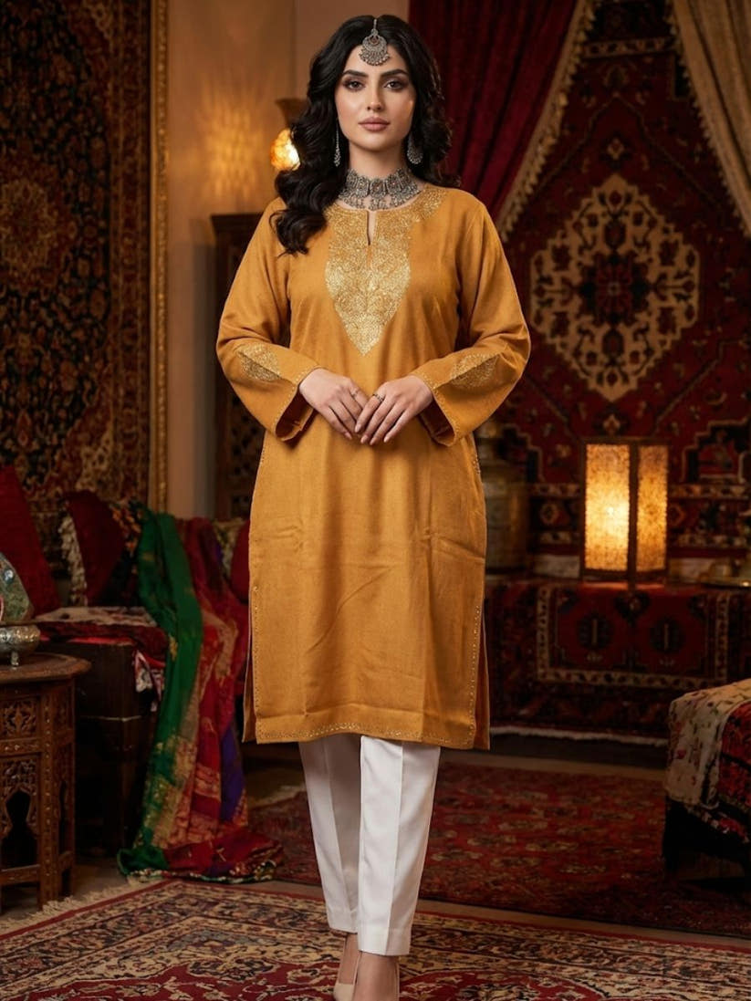Kongposh: Golden Boti Tilla Pheran (Phiran) – Pure Raffel Wool | Mustard