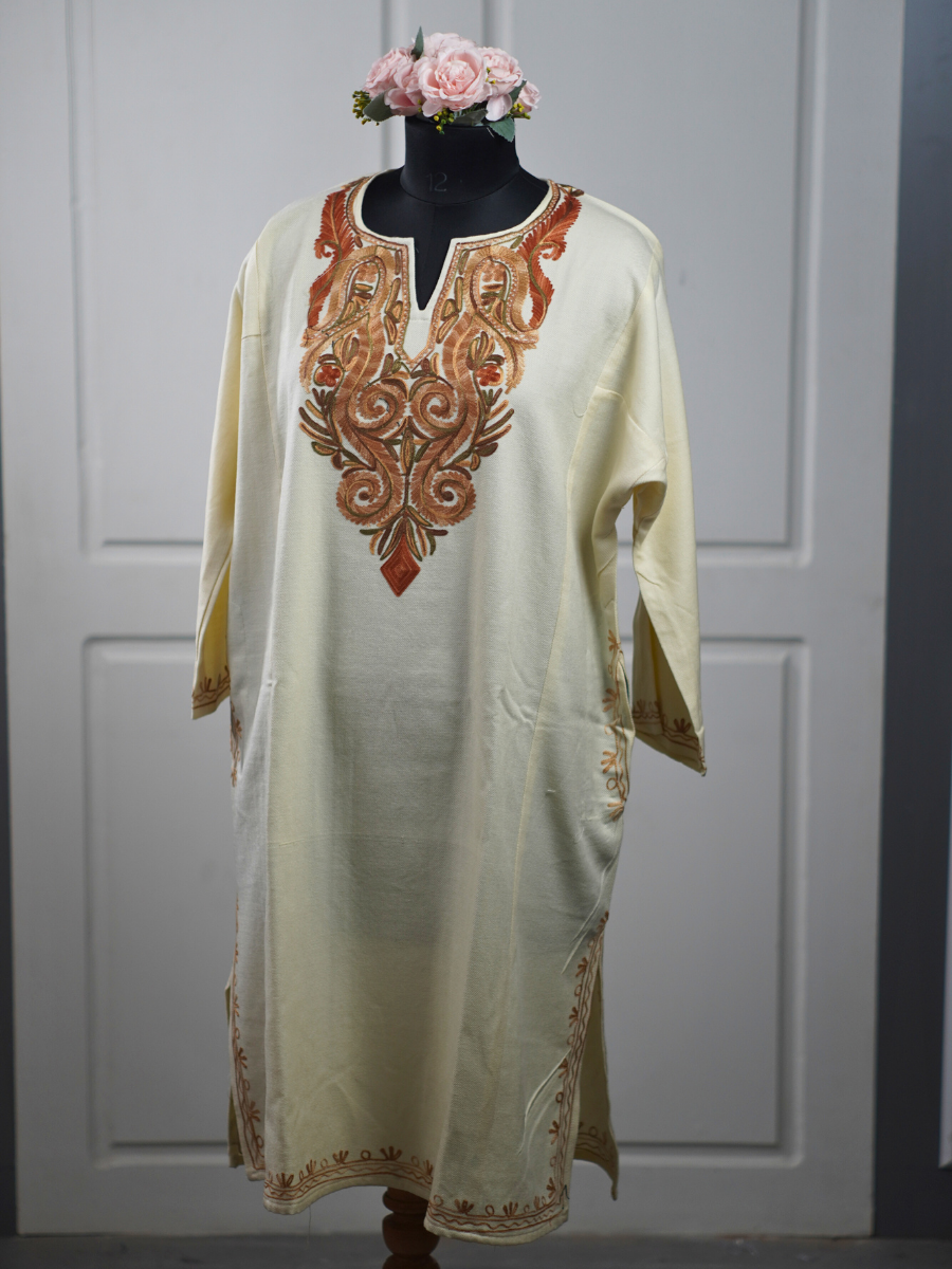 Shah-e-Falak Pheran Collection