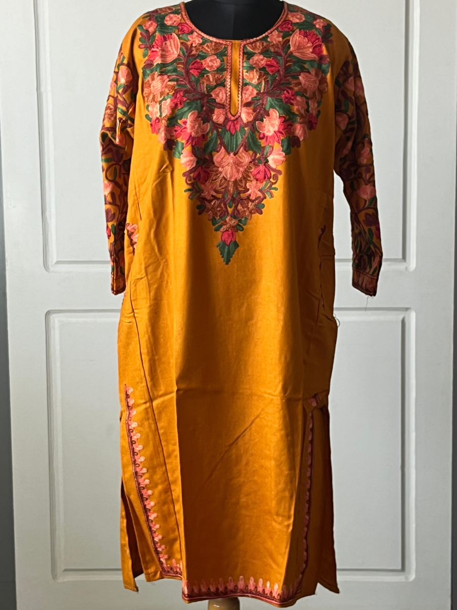 Gulposh Pheran Royal Collection - KaarKash