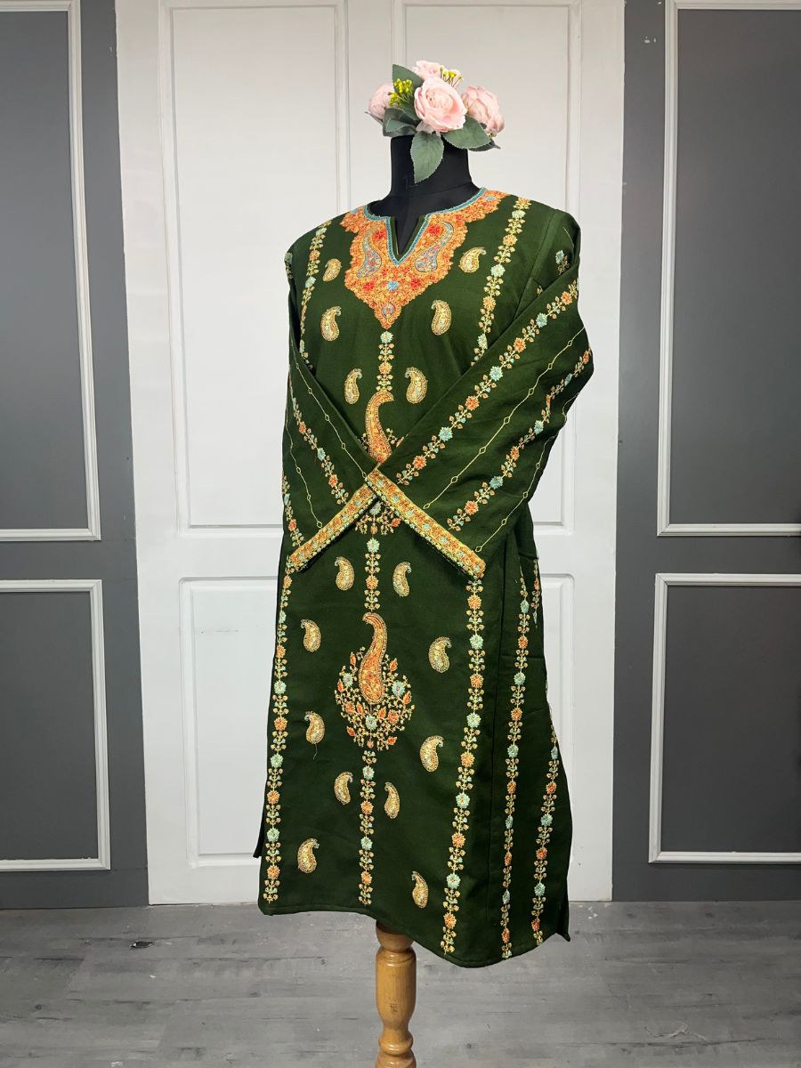 Kashmiri Soni Embroidered Phiran | Midnight Green