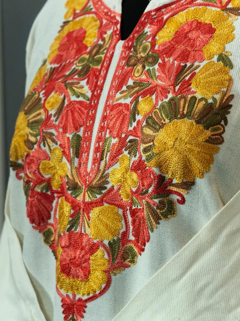 White Kashmiri Pheran with  Floral Embroidery | Aari Embroidered Wool Phiran