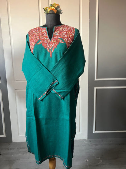 Meeras: Hand-Embroidered Raffel Phiran