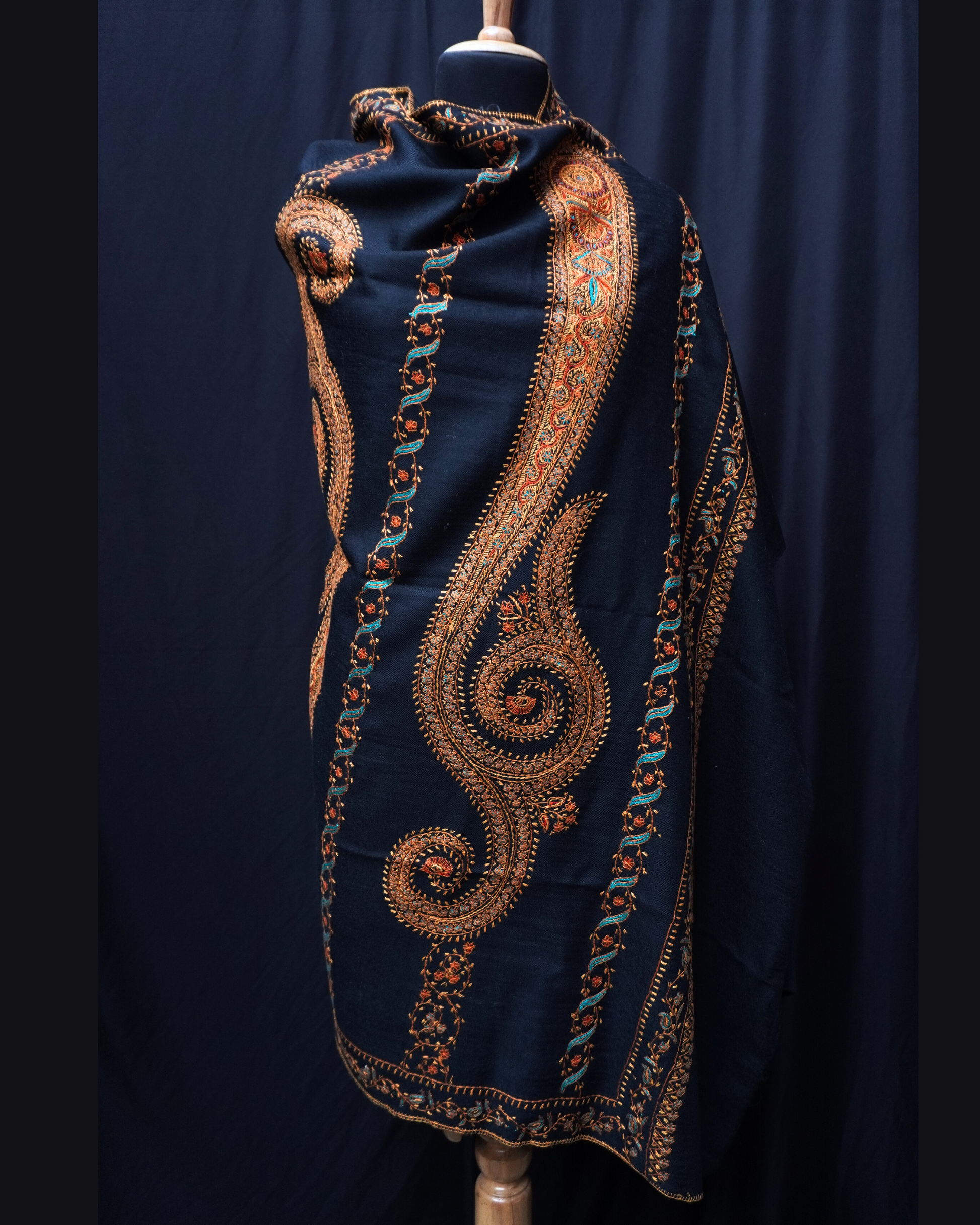 Black Tusha Shawl with Sozni Handwork Embroidery - KaarKash