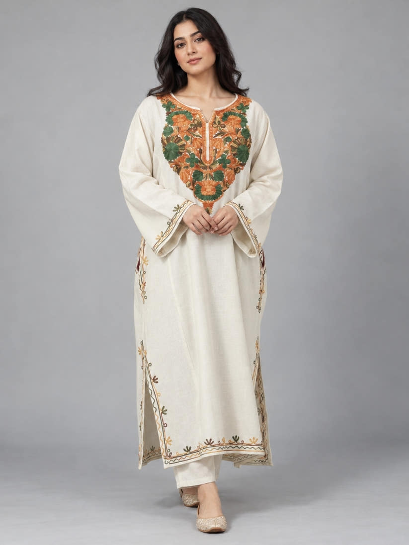 White Kashmiri Pheran with Floral Embroidery | Aari Embroidered Wool Phiran
