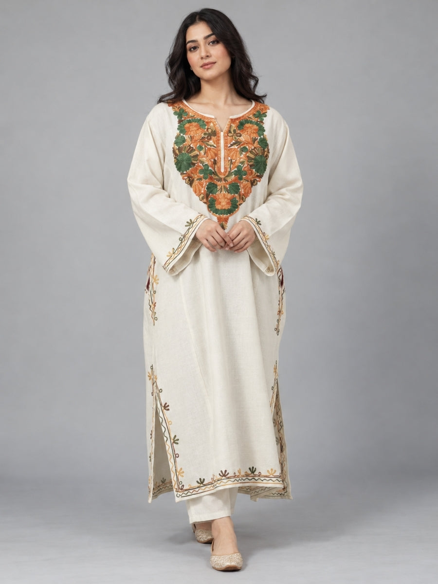 White Kashmiri Pheran with Floral Embroidery | Aari Embroidered Wool Phiran