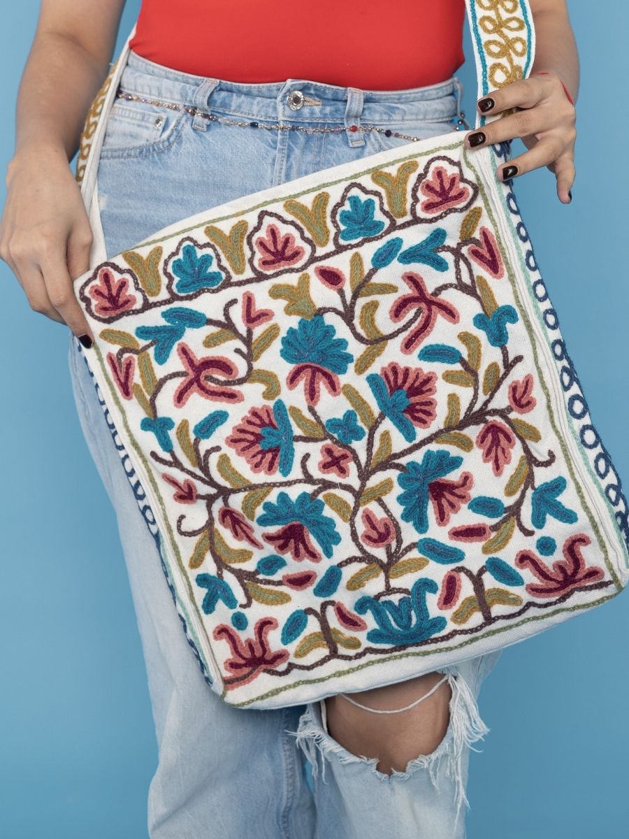 Jhelum Jaana Krewal Sling Bag - KaarKash