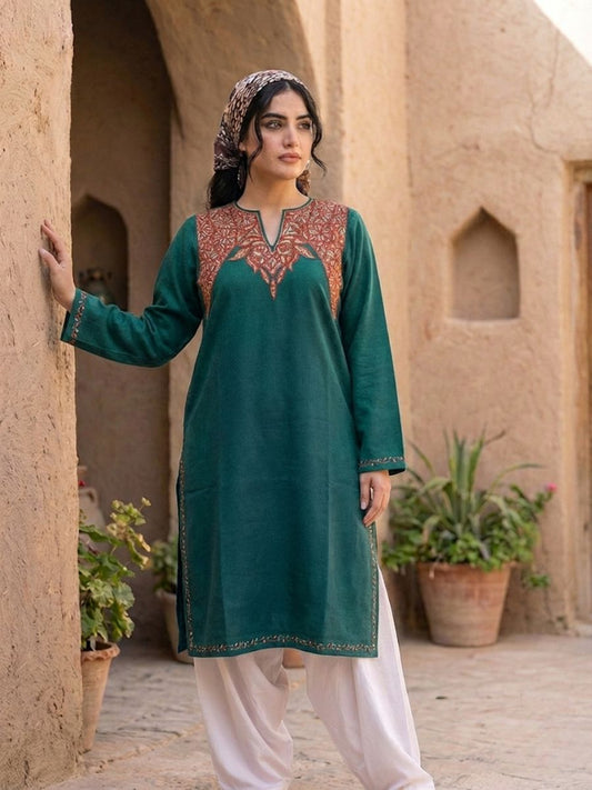 Meeras: Hand-Embroidered Raffel Phiran