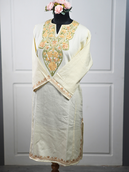 Shah-e-Saba Pheran Collection