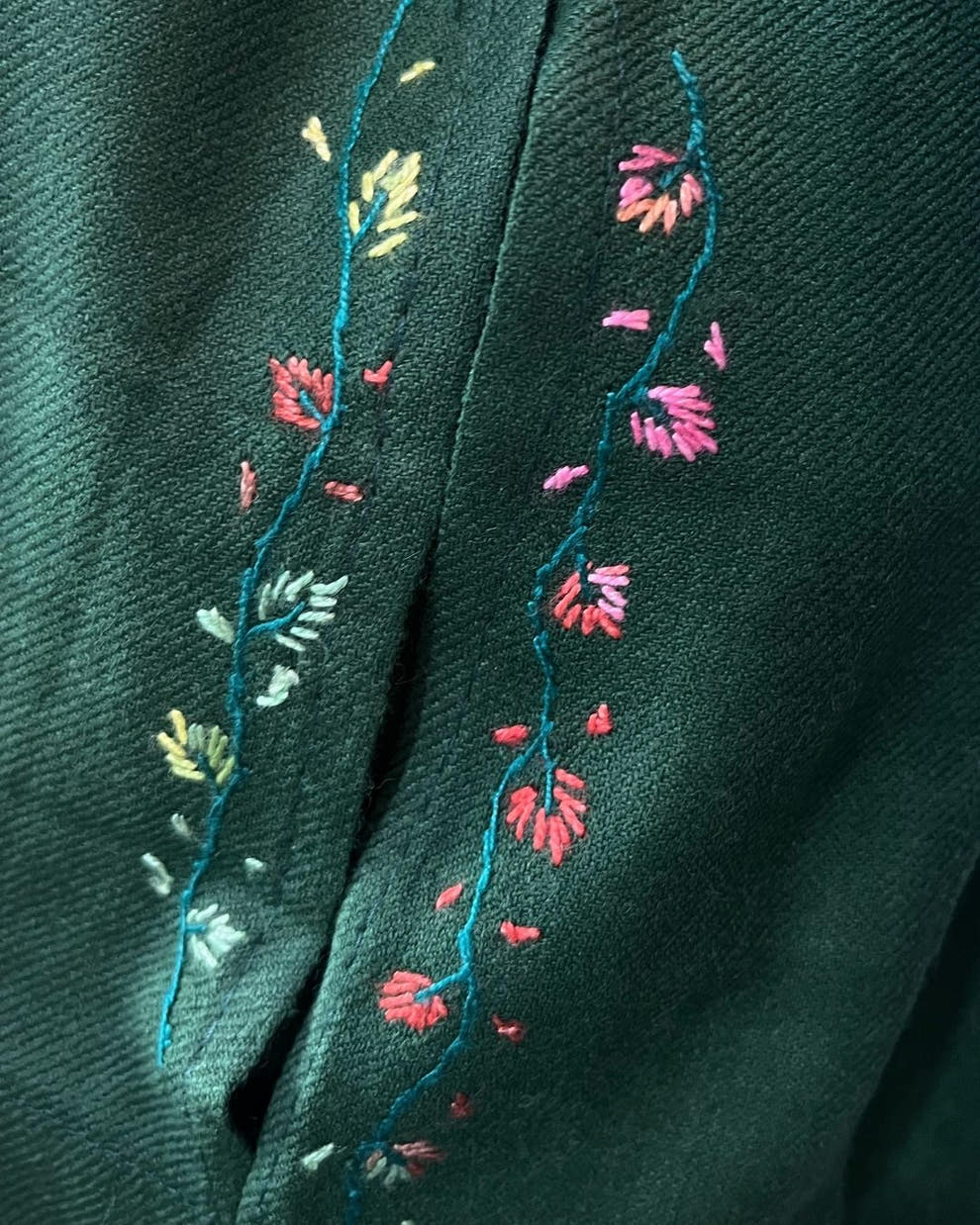 Meeras: Hand-Embroidered Sozni Wool Pheran (Phiran) | Midnight Green