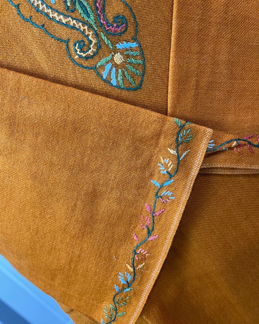 Meeras: Hand-Embroidered Raffel Phiran | Amber
