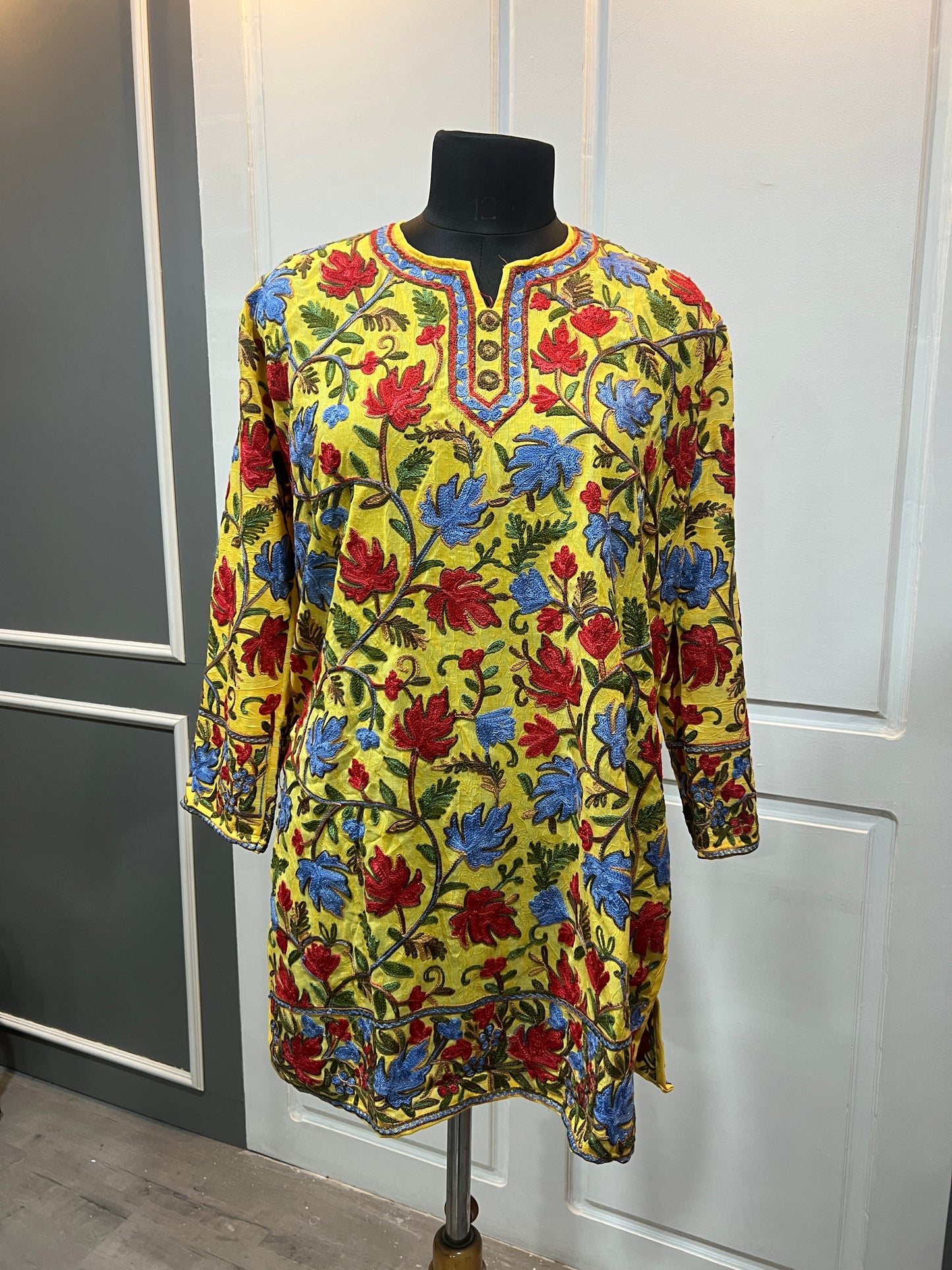 Noor : chinar embroidery summer kurti |