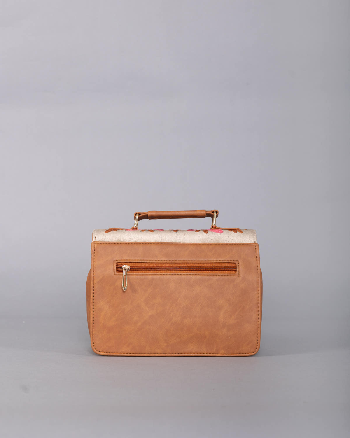 Zard Parcha Krewal Bag - KaarKash