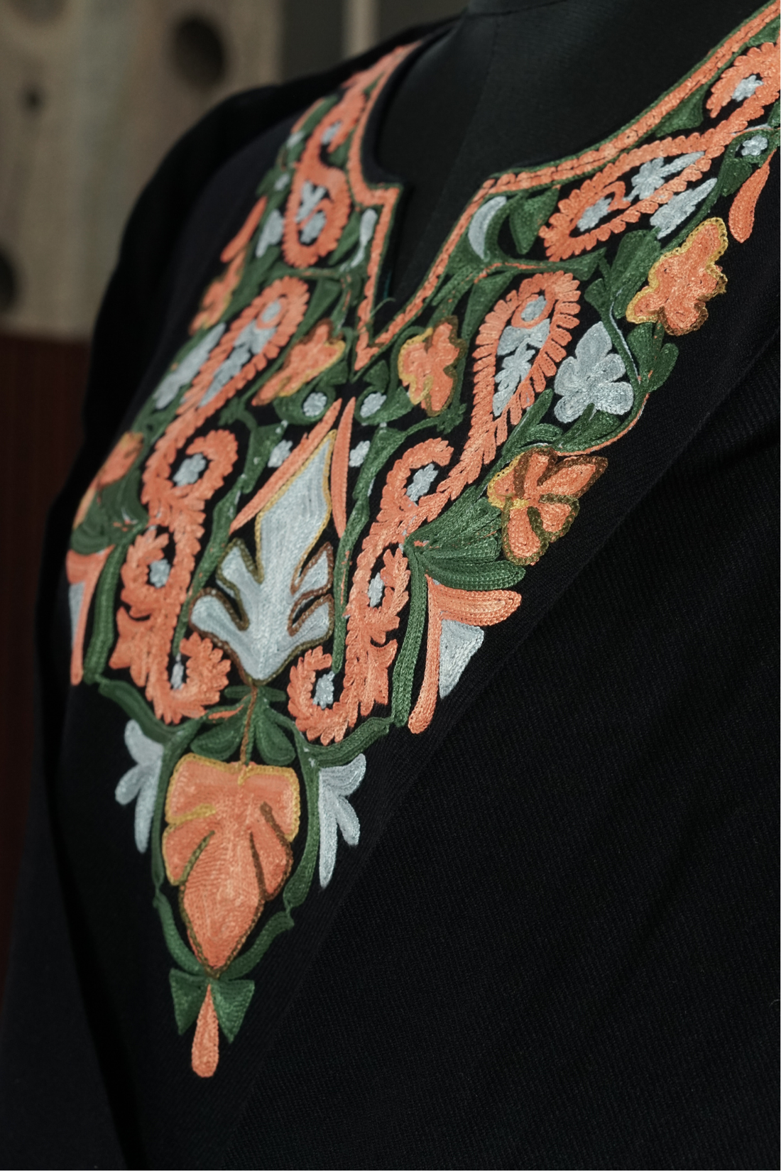 Black Kashmiri Pheran with  Embroidery | Aari Embroidered Wool Phiran