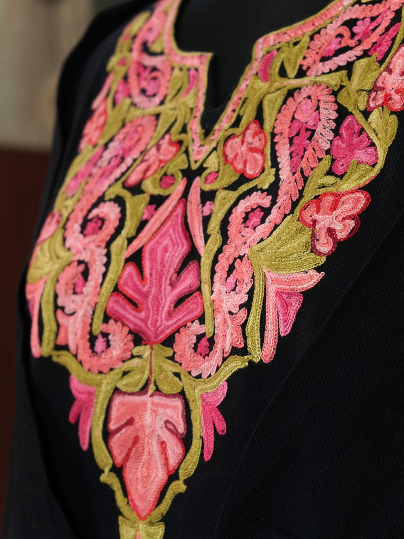 Black Kashmiri Pheran with Pink & Olive Green Paisley Embroidery – KAARKASH