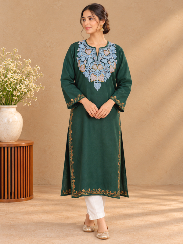 Green Kashmiri Pheran with Embroidery | Manual Aari Embroidered Wool Phiran